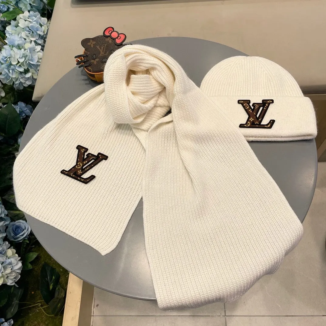 CLTH416 LB Wool Scarf & Hat Set