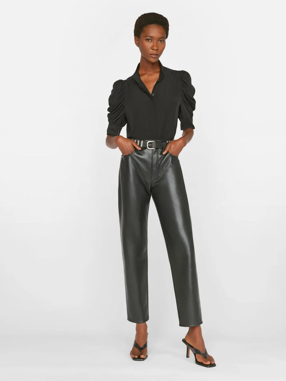 Gillian Top -- Noir