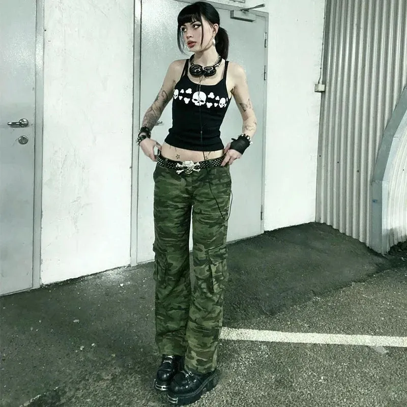 Gothic Skull Graphic Print Crop Top