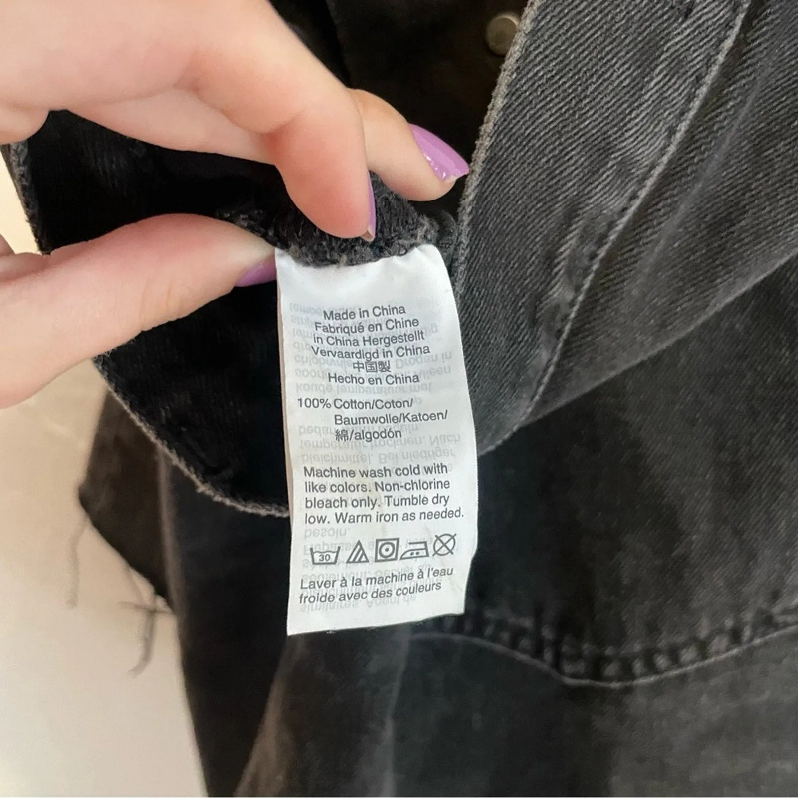 Madewell Rigid Denim A-Line Button-Front Raw Hem Jean Mini Skirt (26)